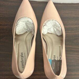 Janine Pointy Toe Pumps in Blush Color - Size 12 NIB